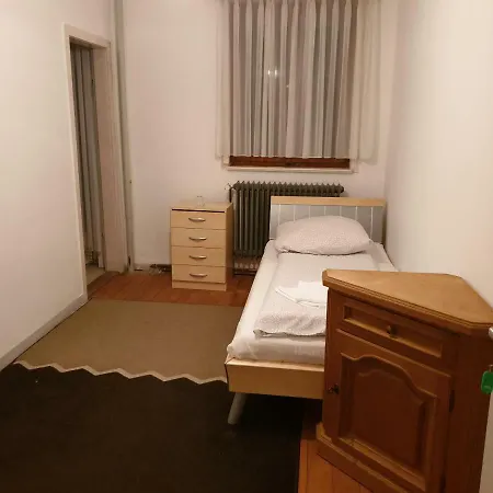 Gasthaus Hirsch 2*